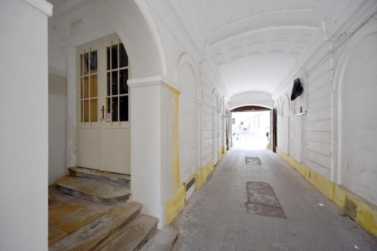 Apartman S Balkonom Trenčín 外观 照片