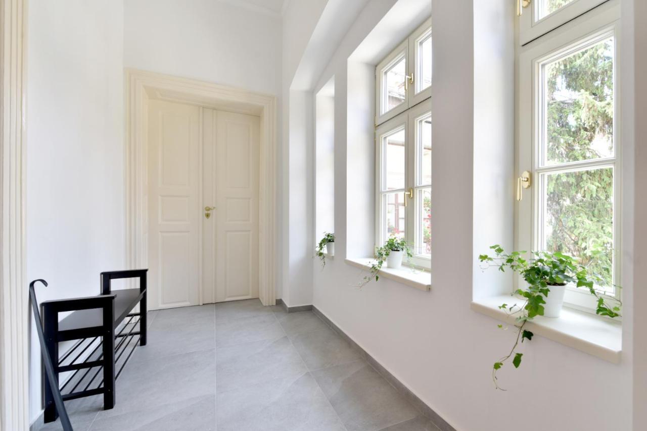 Apartman S Balkonom Trenčín 外观 照片