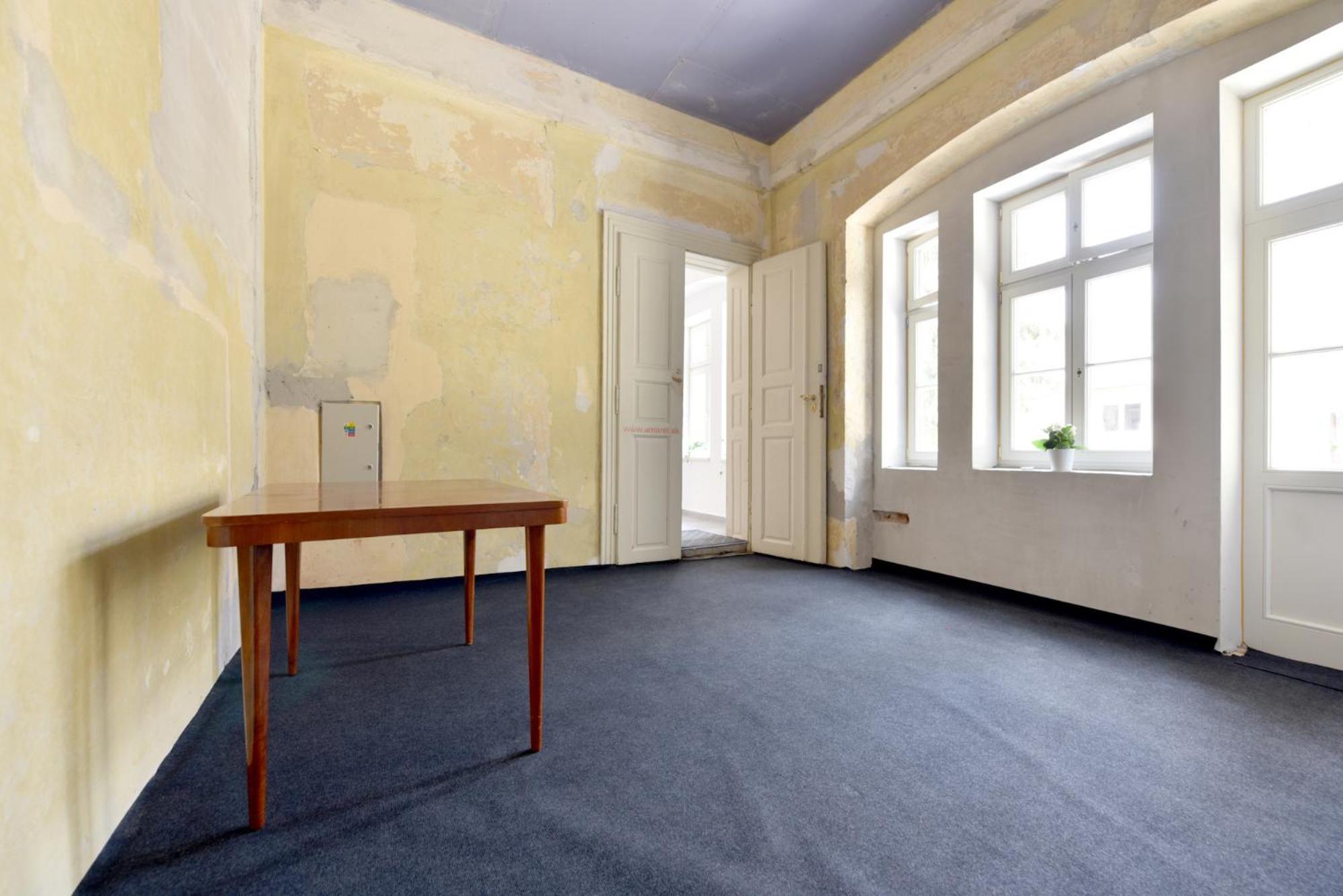 Apartman S Balkonom Trenčín 外观 照片